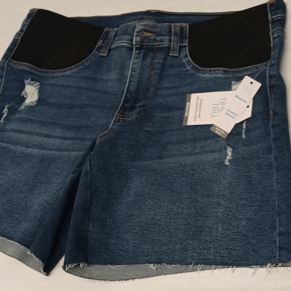 NWT Time and Tru Maternity jean shorts Sz Large (12-14) side panel New - Picture 13 of 13